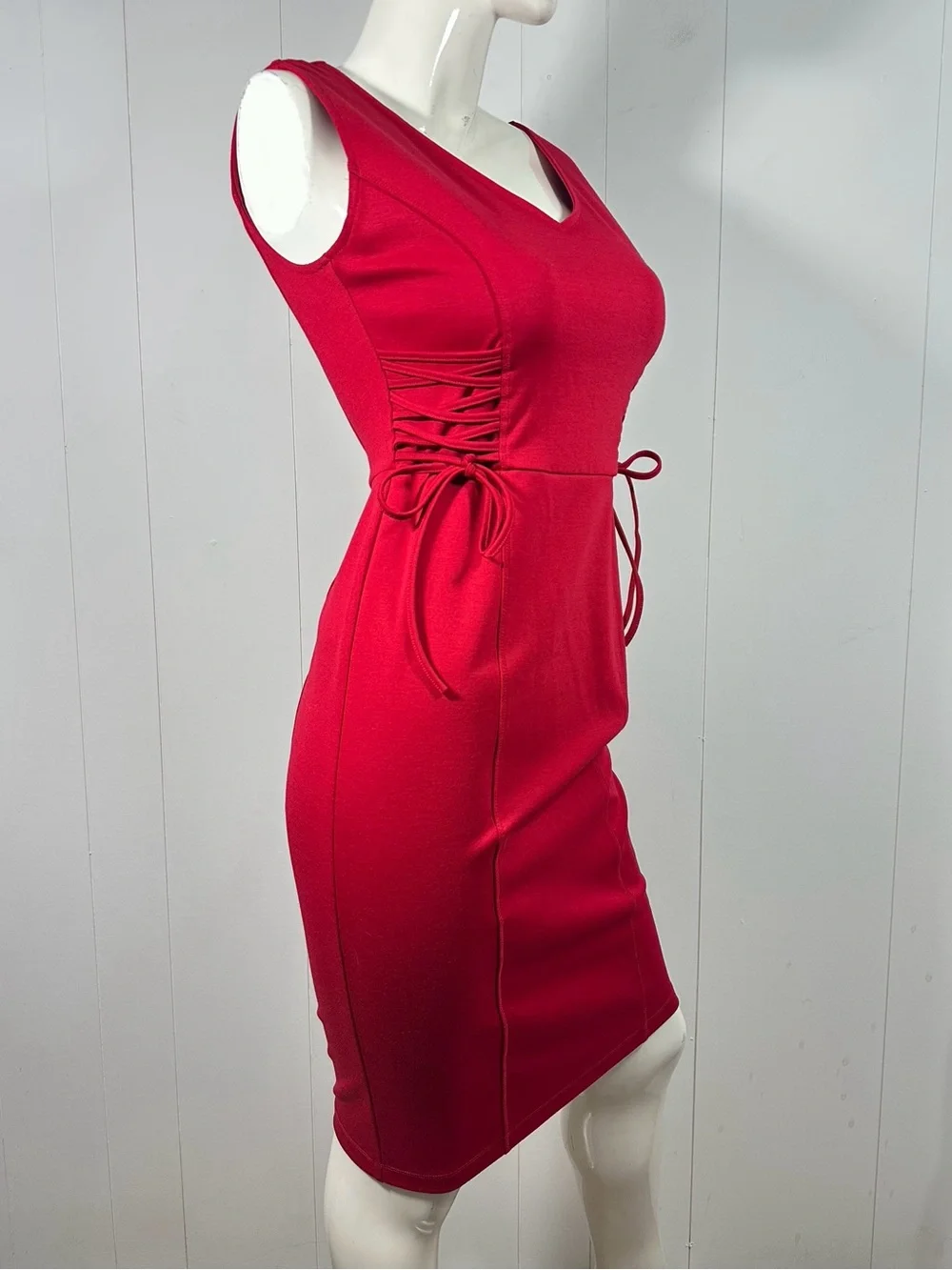 NWT New York and Company Size Small S Red Sheath Sleeveless Dress Knee Length - Picture 3 of 11